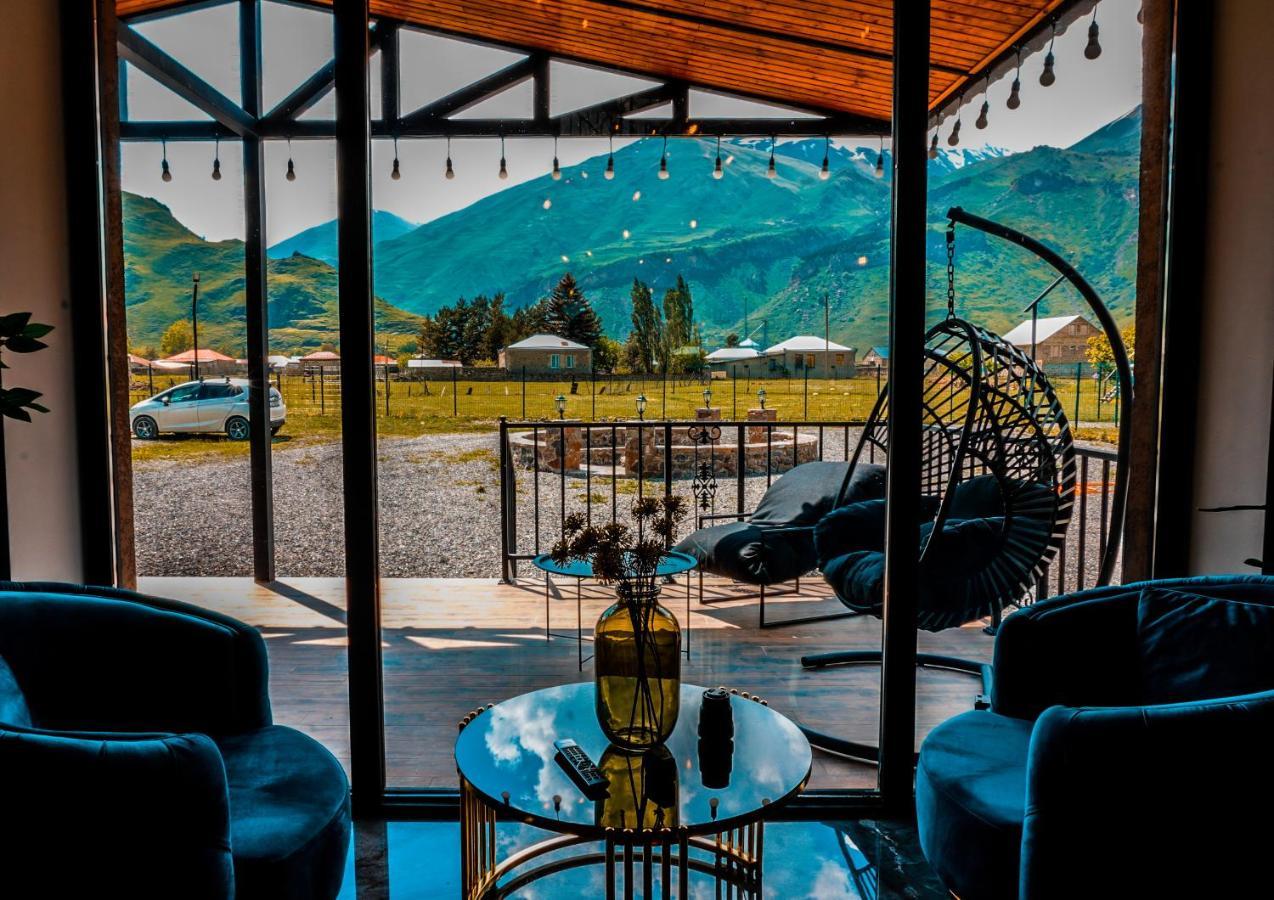 Holiday Home カズベギ エクステリア 写真